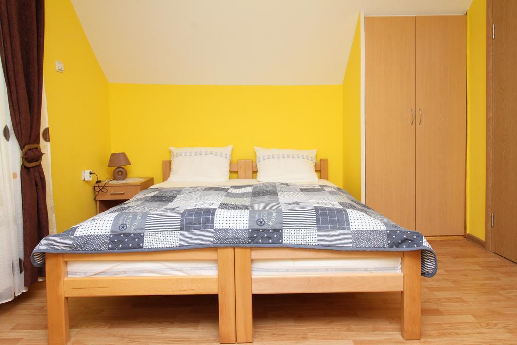 Apartments Junior ズラティボール エクステリア 写真