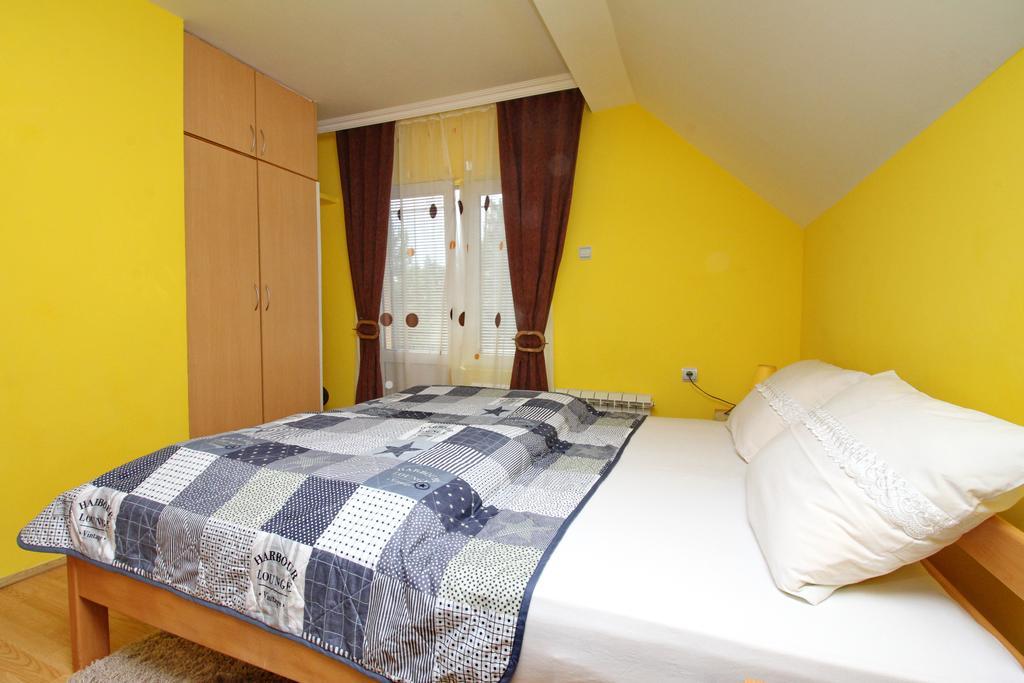 Apartments Junior ズラティボール エクステリア 写真