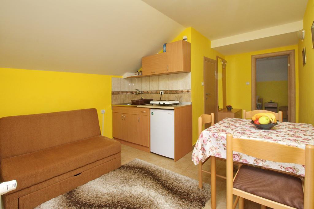 Apartments Junior ズラティボール エクステリア 写真